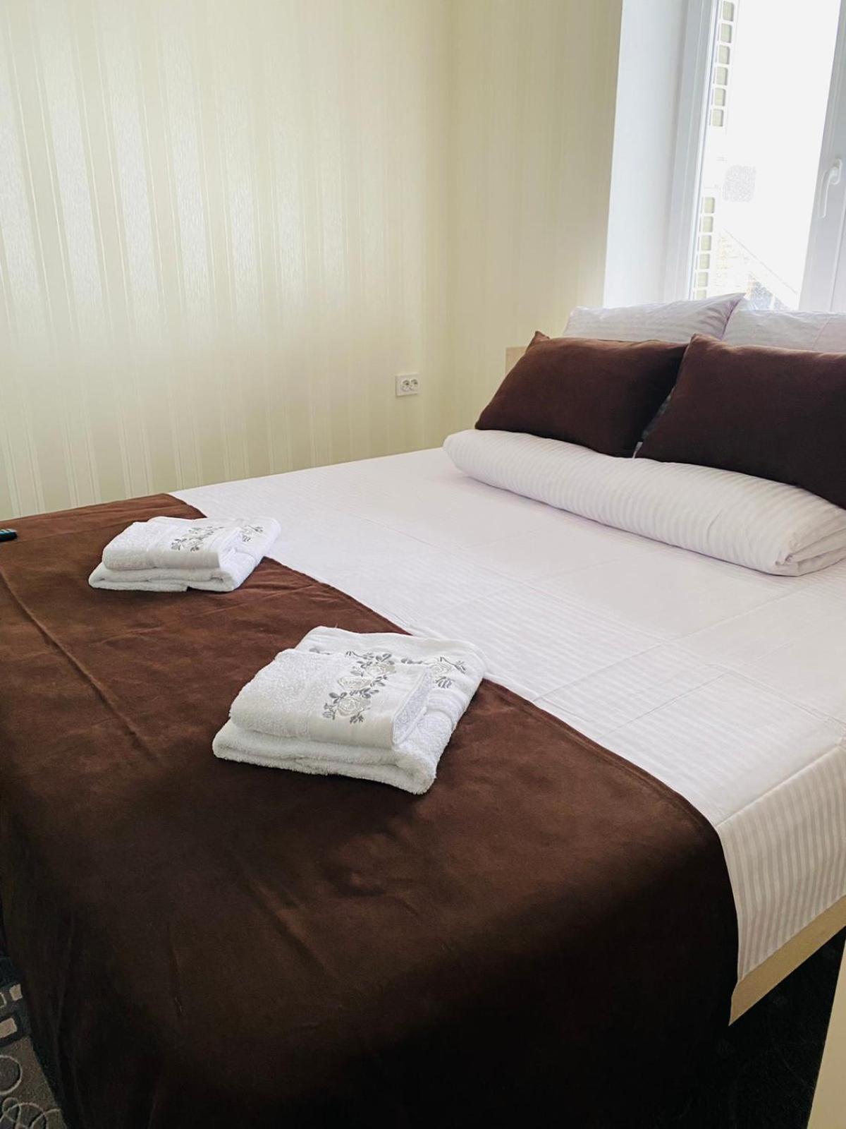 Під Явором New Hotel Drogomirchany Phòng bức ảnh